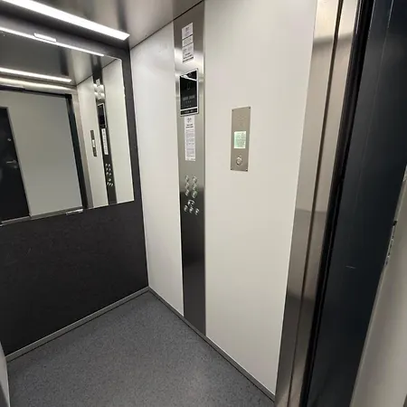 Lejlighed Local-lux G3 - Private Parking & Balcony *